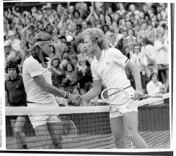 Wimbledon, 30 giugno 1977: in semifinale Borg batte Gerulaitis (6- 4 3- 6 6- 3 3- 6 8- 6) e si qualifica per la finale del torneo dove incontrerà Connors